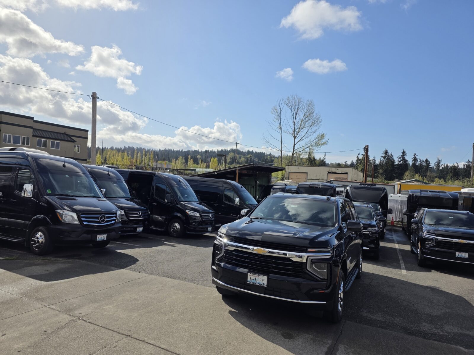 A & A Airport Limousine & Bus Service photo 5