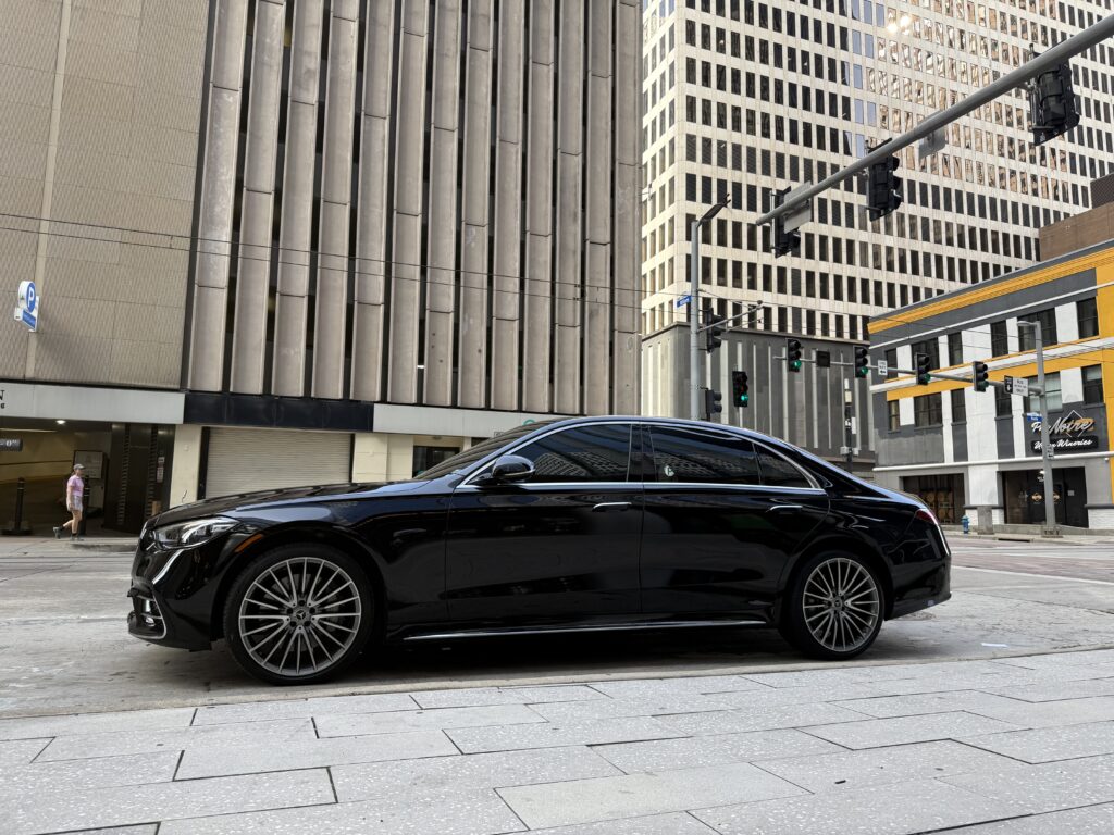 Houston Limo Chauffeur LLC photo 1