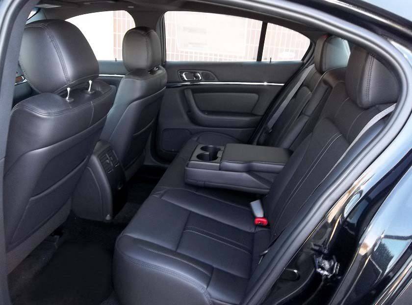 AMPAK USA INC DBA Chicago Black Car Service photo 4