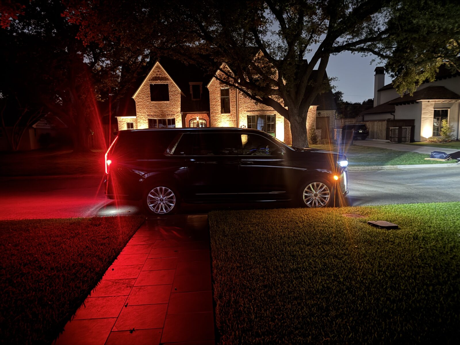 GR LUXURIOUS photo 3