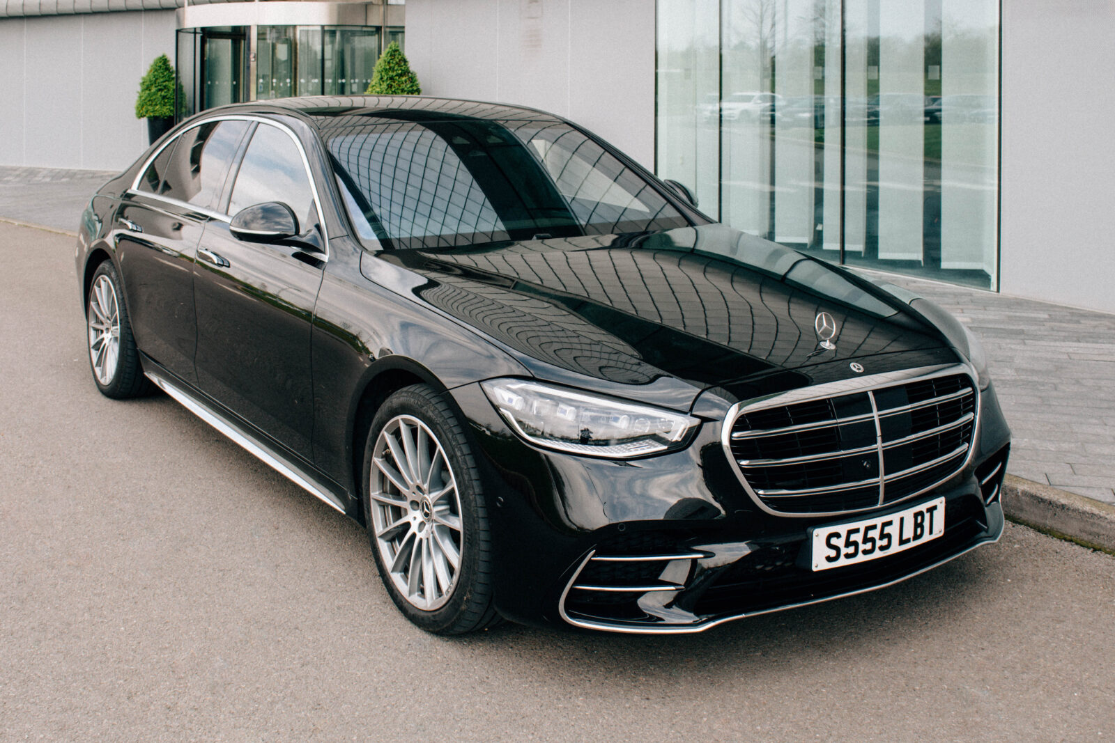 London Business Travel- Chauffeur Service photo 4