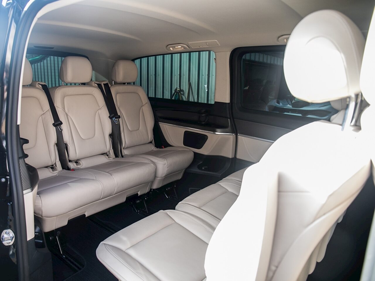 London Business Travel- Chauffeur Service photo 5
