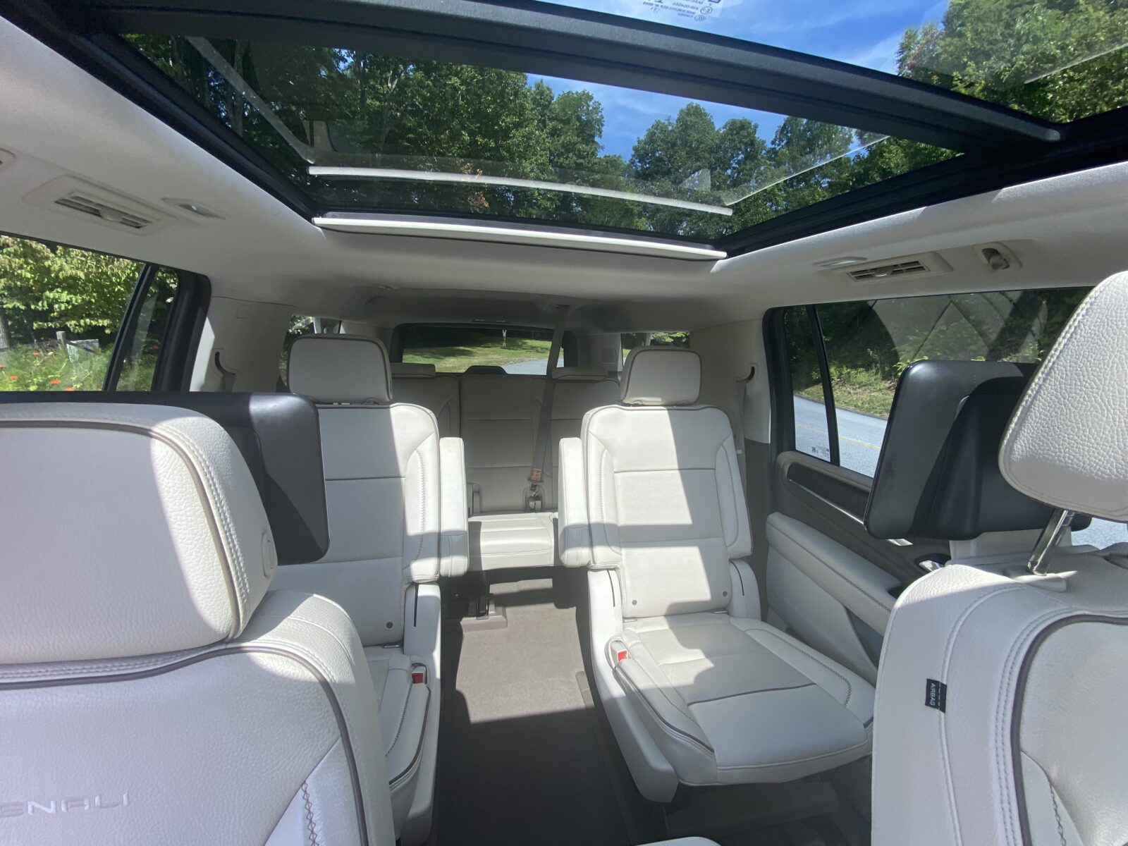 Mountain Wheels Limo photo 3