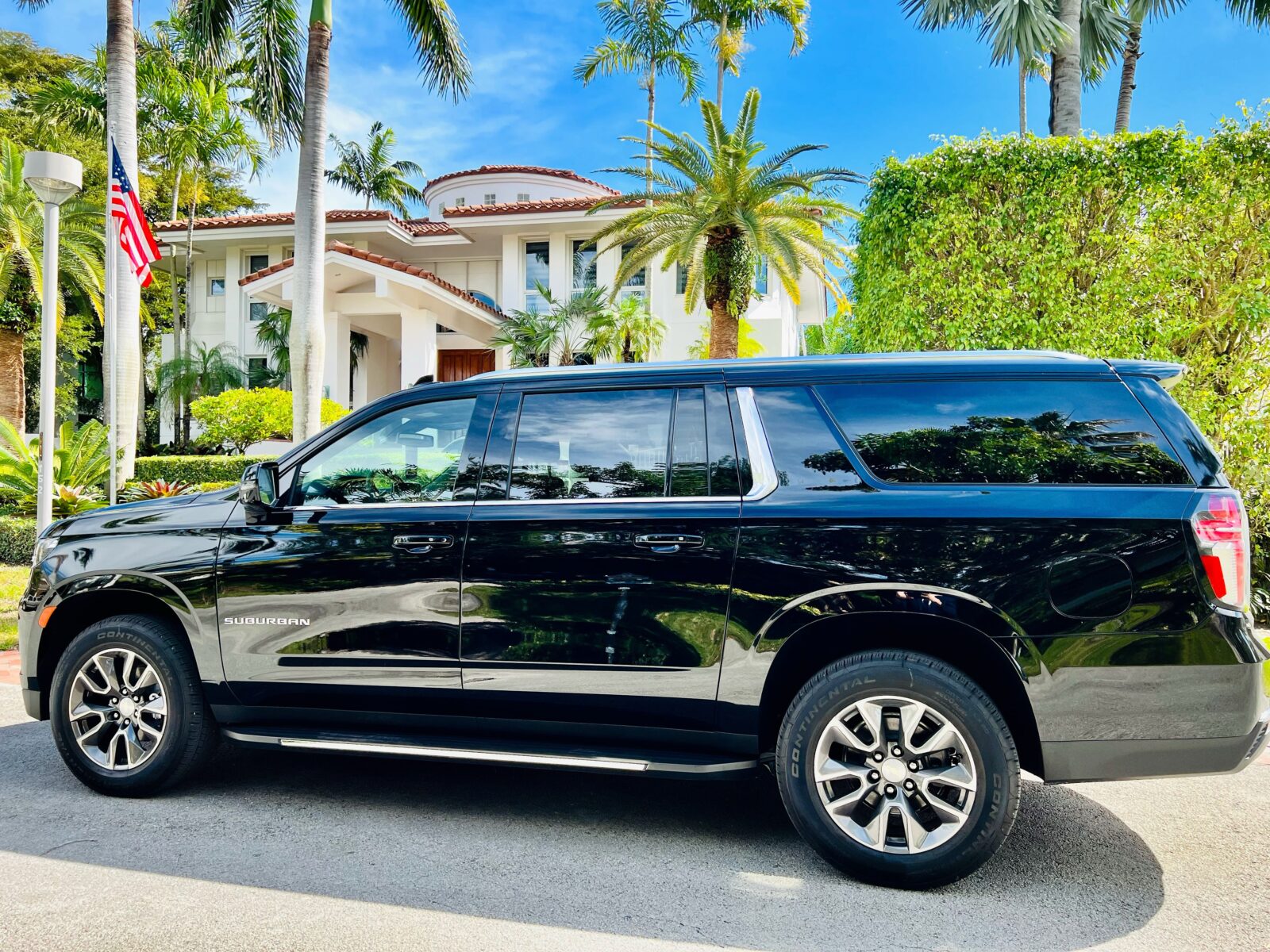 YOUR WAY CAR & LIMO SERVICE photo 5